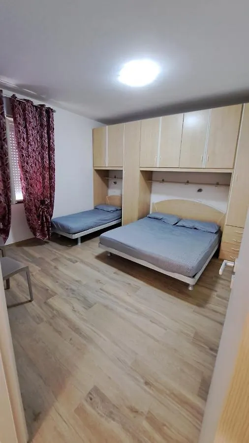 Vania Bibione Apartment